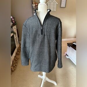 Orvis Men’s Pullover- Medium